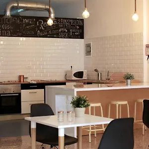 https://trevejo-hostel.in-canary-islands.com